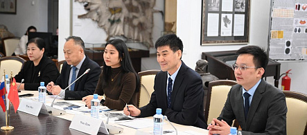 中国代表团访问托木斯克国立大学以加强伙伴关系